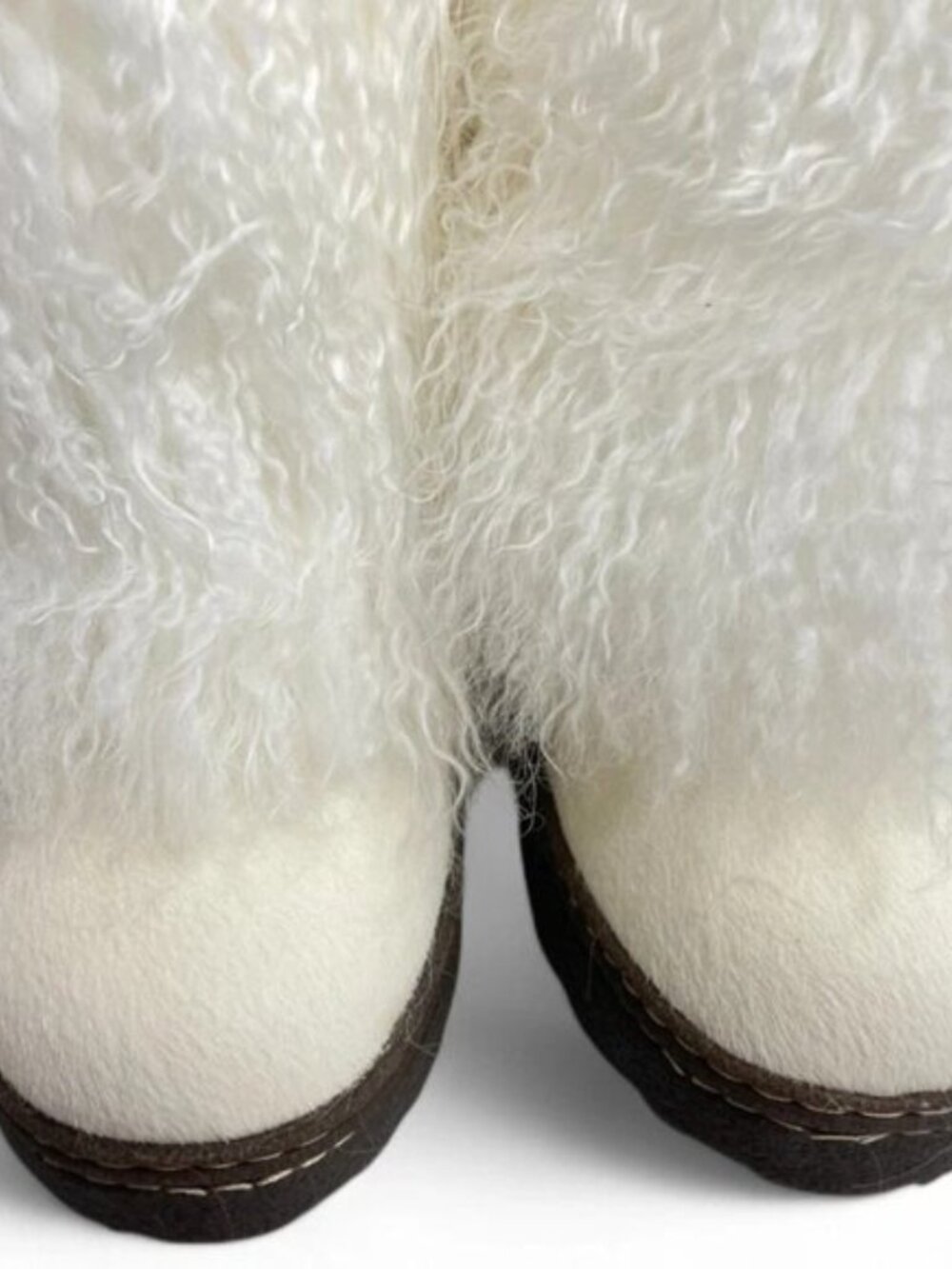 Bearpaw Boetis White Curly Lamb Fur Sheepskin Lined Sherpa Boho Boots 8 NEW - Picture 7 of 10